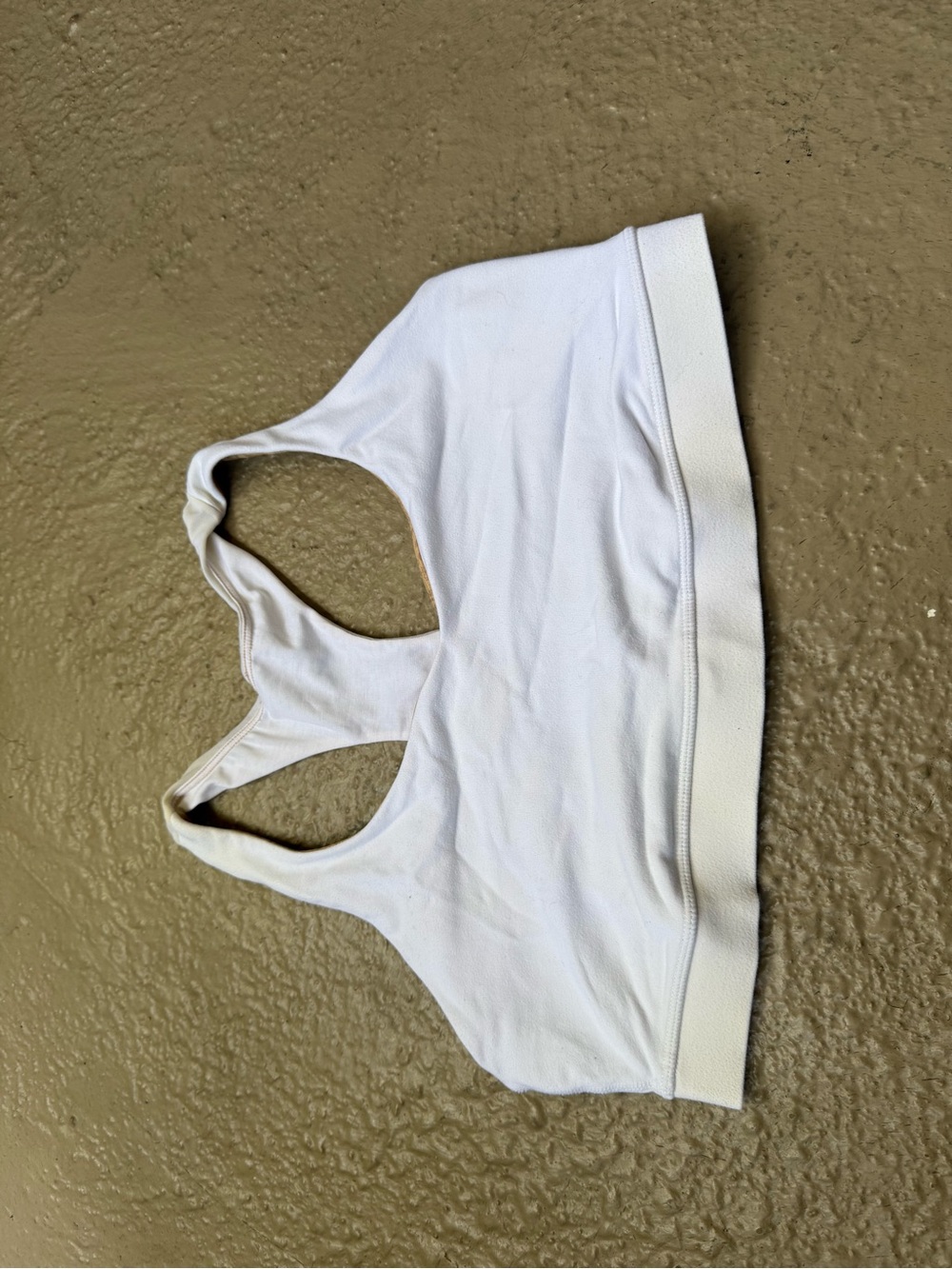 lululemon athletica White Racerback Sports Bra size 12